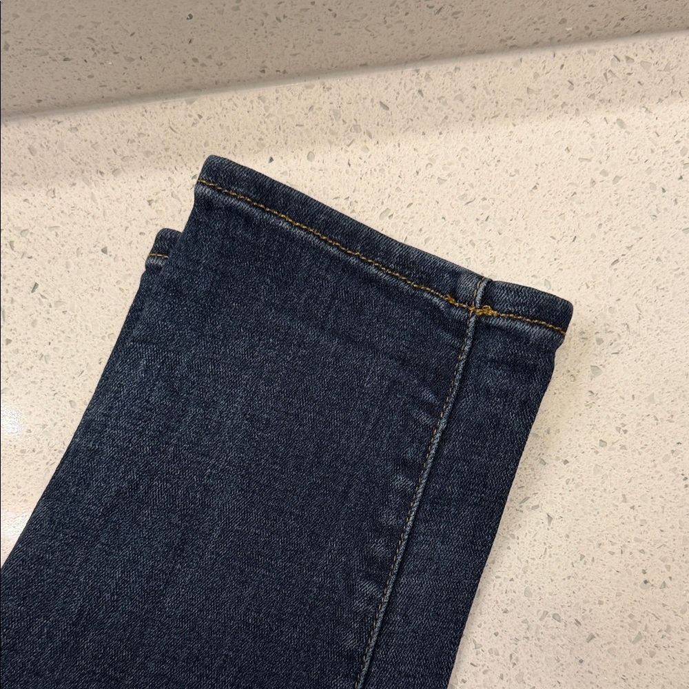 Good American Indigo Straight Good Legs - Picture 6 of 8